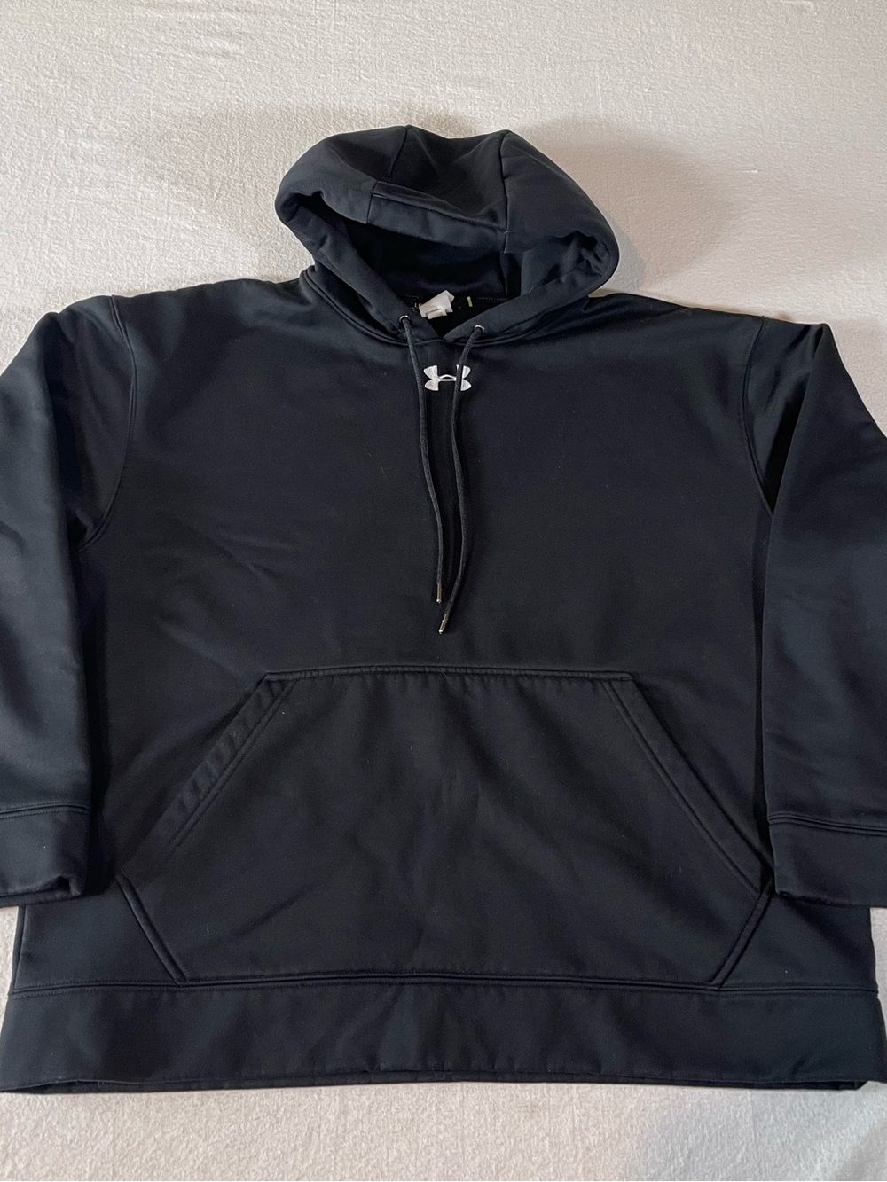Under Armour Black Fleece-Lined Hoodie with White Logo and Large Pocket
